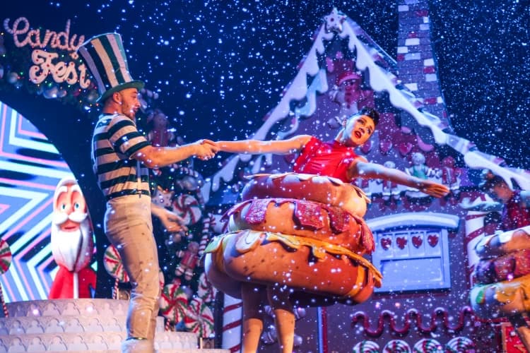 Christmas on Ice: The Tale of Emily Frost - Record-Breaking Tour