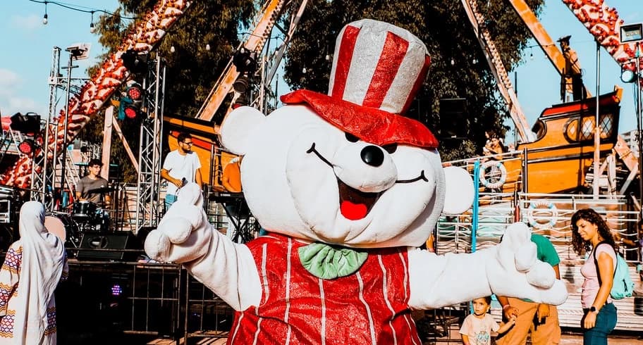 Themed Mascots & Characters